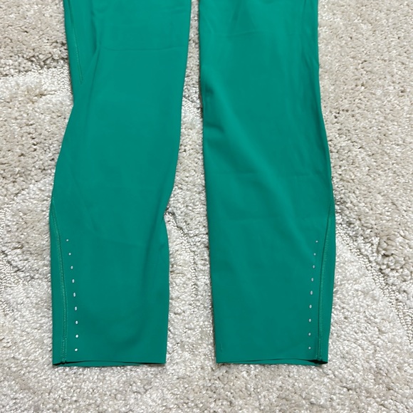 Lululemon Tight 25” *Pockets - Picture 3 of 6